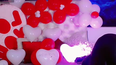 Manuela Kingsley online show from 02/14/25, 05:46