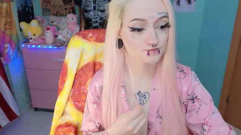 Manuela online show from 02/04/26, 11:49