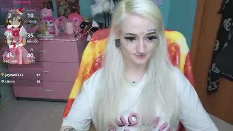 Manuela online show from 05/21/26, 09:11