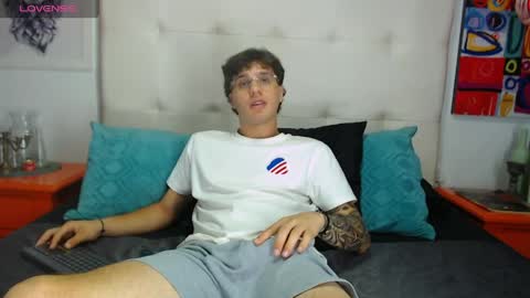 Manuel online show from 03/27/26, 08:26