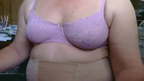manwithboobs online show from 05/10/26, 07:52