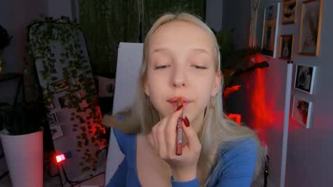 Snapshot of maoqibeverly chatting on 03/28/26, 05:18 Maoqi online show from 03/28/26, 05:18