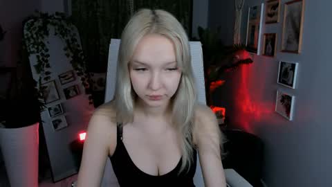 Snapshot of maoqibeverly chatting on 04/02/26, 03:04 Maoqi online show from 04/02/26, 03:04