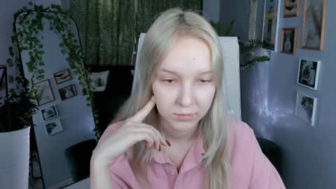 Snapshot of maoqibeverly chatting on 04/04/26, 03:49 Maoqi online show from 04/04/26, 03:49