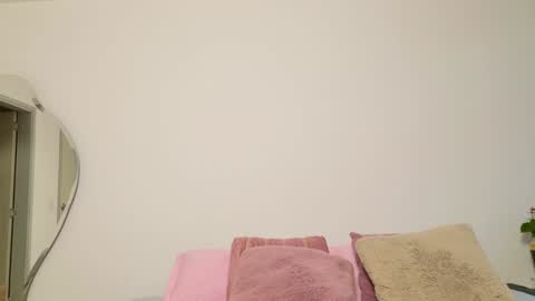     online show from 01/12/25, 11:04