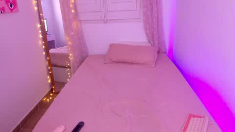     online show from 04/03/26, 06:22