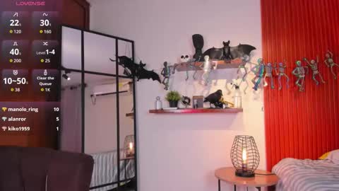 Mar online show from 10/11/25, 02:22