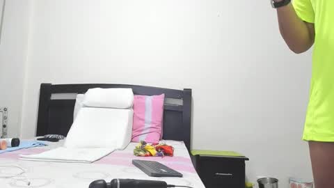 Mara online show from 10/01/25, 03:07