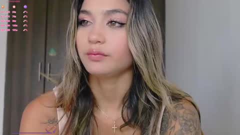 Mara Independent Model online show from 03/07/25, 02:12