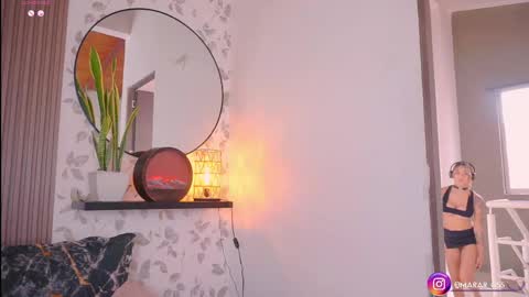 Mara Independent Model online show from 05/13/26, 03:31