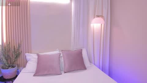 Mara  online show from 11/15/25, 07:54