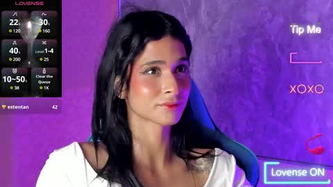 Snapshot of mara_friendboy chatting on 02/06/25, 11:04 Mara online show from 02/06/25, 11:04