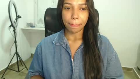 Snapshot of mara_sex chatting on 01/09/25, 08:11 pao online show from 01/09/25, 08:11