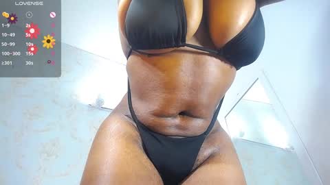 mara_thompsonn online show from 01/06/25, 03:29