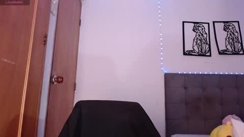 maraa_lee online show from 02/10/25, 05:30