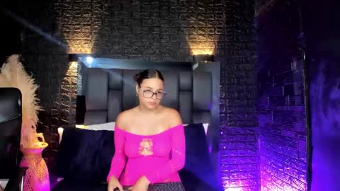 maraa_rivera online show from 11/11/25, 07:58