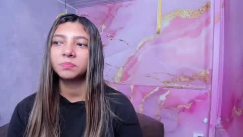 Maraluna online show from 04/25/26, 01:41
