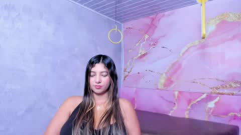 Maraluna online show from 04/27/26, 01:42