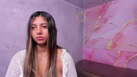 Maraluna online show from 04/28/26, 10:53