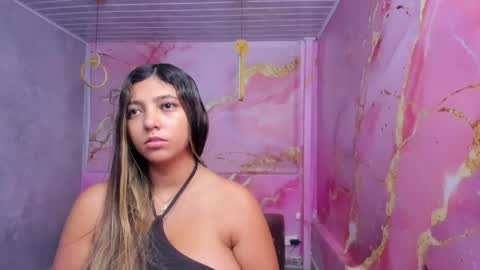 Snapshot of maraluna_ chatting on 06/09/26, 11:22 Maraluna online show from 06/09/26, 11:22