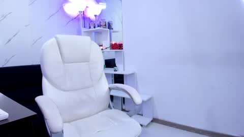 maramartinez_ online show from 06/11/26, 12:32