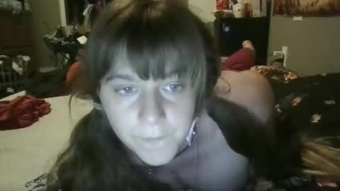 Snapshot of maramissive chatting on 12/17/25, 08:37 maramissive online show from 12/17/25, 08:37