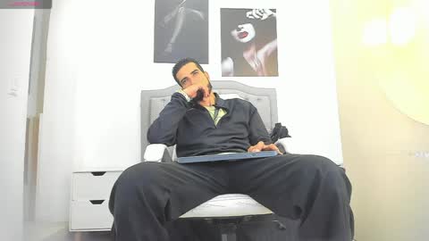 Marc Ruffalo online show from 03/21/26, 11:37