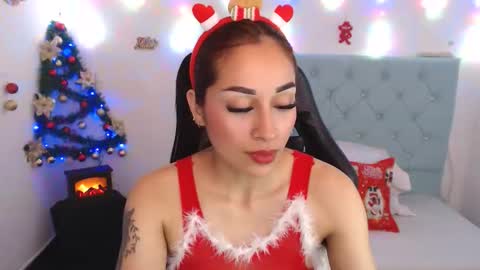 Marcela online show from 12/04/25, 03:05