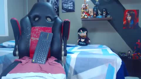 Snapshot of marcel_craw0796 chatting on 05/01/26, 04:11 MARCEL online show from 05/01/26, 04:11