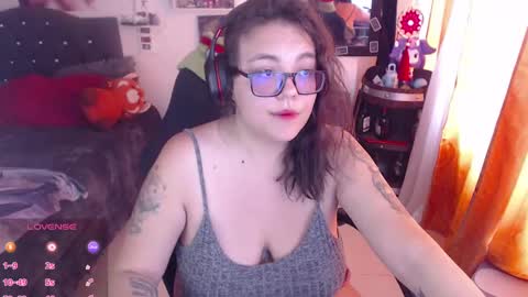 marcela2101 online show from 01/31/25, 06:47