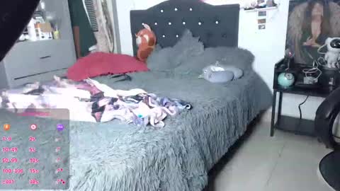 marcela2101 online show from 03/12/25, 06:29