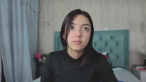 Snapshot of marcelaa_fox chatting on 09/11/25, 07:47 Marcela online show from 09/11/25, 07:47