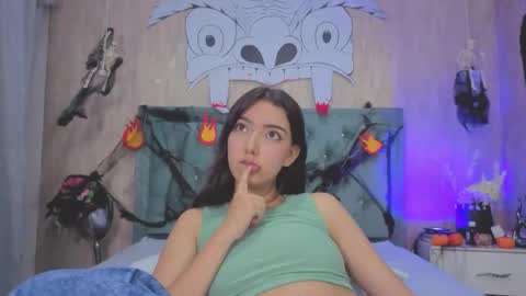 Snapshot of marcelaa_fox chatting on 10/23/25, 07:45 Marcela online show from 10/23/25, 07:45