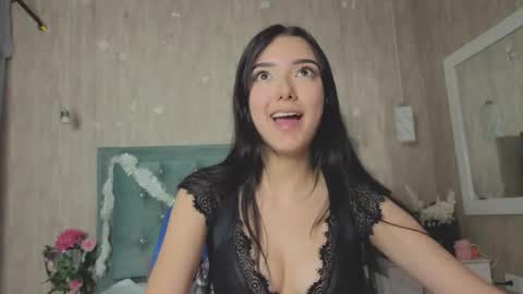 Marcela online show from 12/05/25, 08:27