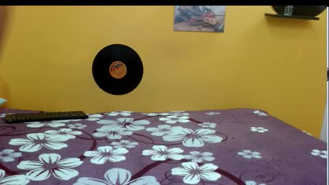 Snapshot of marcelasweet457 chatting on 01/11/26, 12:54 marcelasweet457 online show from 01/11/26, 12:54