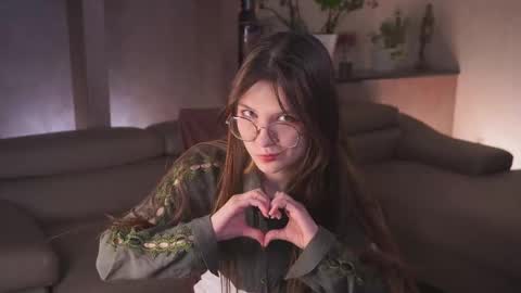 Snapshot of marcelinahumphry chatting on 03/28/26, 03:17 Eva online show from 03/28/26, 03:17