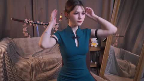 Snapshot of marcelinahumphry chatting on 03/31/26, 12:27 Eva online show from 03/31/26, 12:27