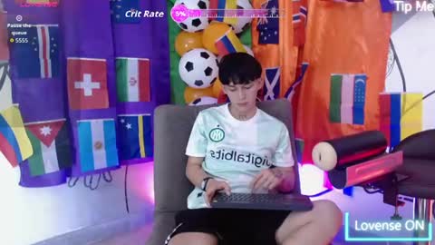 marco_777_ online show from 06/26/26, 06:56