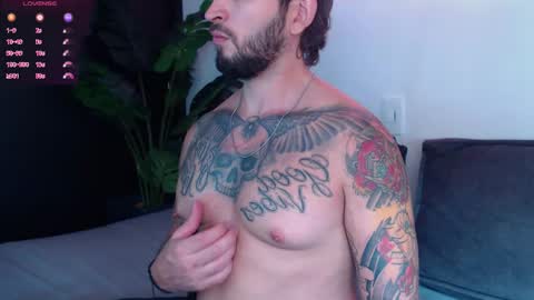 marco_allison43 online show from 10/03/25, 08:50