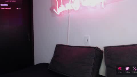 marco_allison43 online show from 02/22/26, 08:18