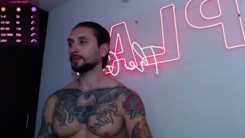 marco_allison43 online show from 05/25/26, 04:35