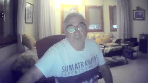 Snapshot of marcos260526 chatting on 07/20/26, 09:17 marcos260526 online show from 07/20/26, 09:17