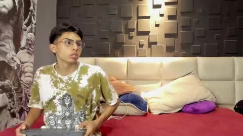 Marco and Ethan online show from 01/16/25, 02:51