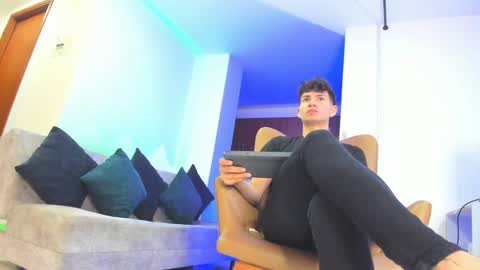 marcus_fire online show from 02/24/25, 07:55