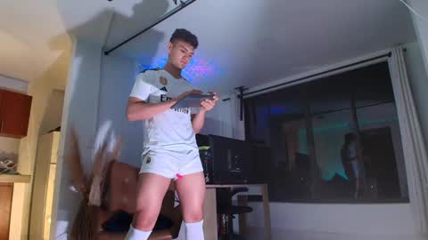 marcus_fire online show from 09/20/25, 05:19