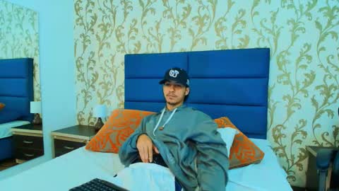 marcus_jeron online show from 11/04/25, 08:41