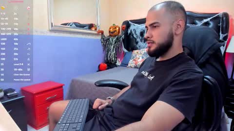 Snapshot of marcus_soler chatting on 10/24/25, 04:03 marcus_soler online show from 10/24/25, 04:03