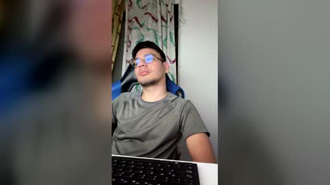 Snapshot of marcuswildx chatting on 12/16/25, 08:41 marcus online show from 12/16/25, 08:41