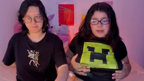 danna online show from 04/18/26, 01:42