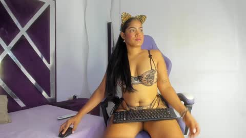 Marcy Gomez online show from 04/04/26, 09:12